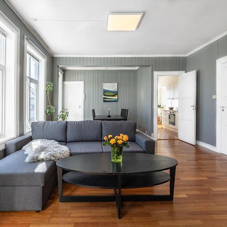 Sunny Apartment In Alesund City Екстер'єр фото