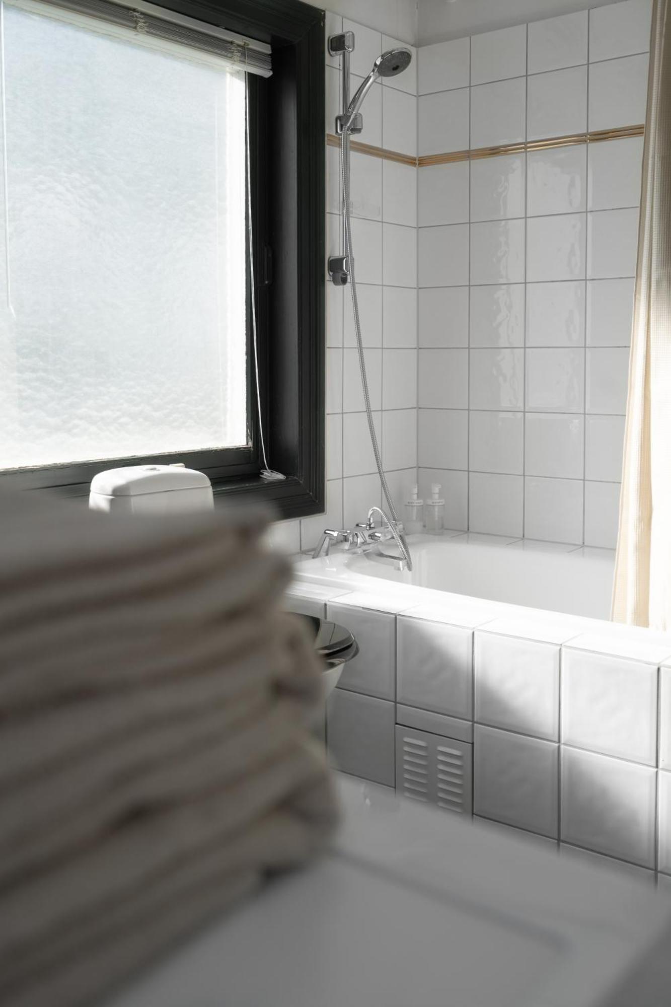 Sunny Apartment In Alesund City Екстер'єр фото