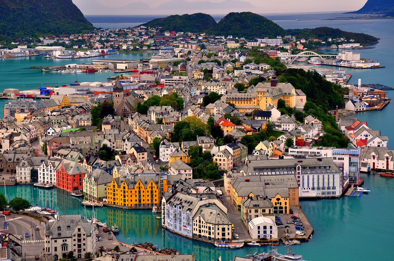 Sunny Apartment In Alesund City Екстер'єр фото